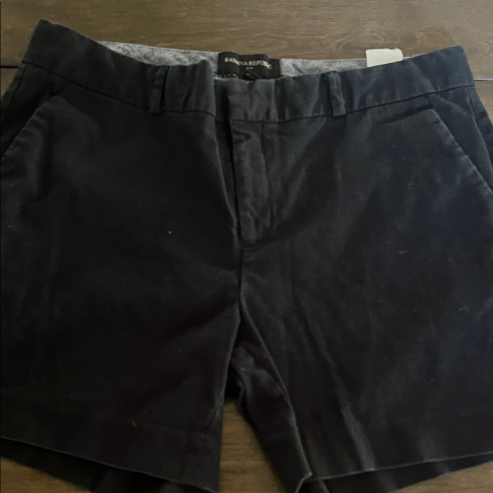 Banana Republic Classic Black Women's Shorts